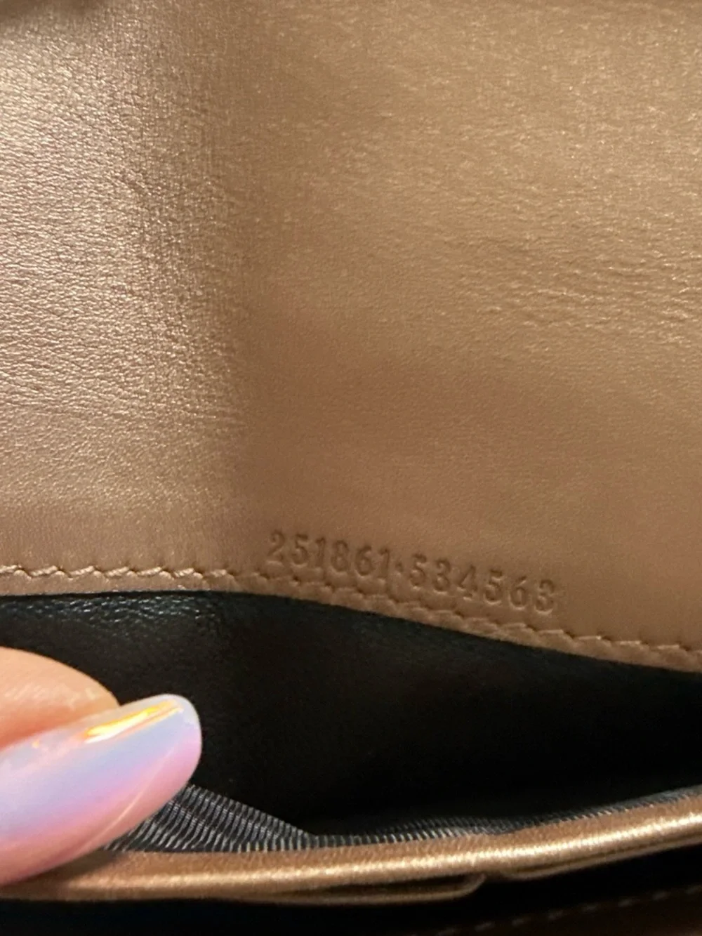 Gucci Beige Monogram Continental Wallet with Pink Trim and Heart Logo - Picture 9 of 9